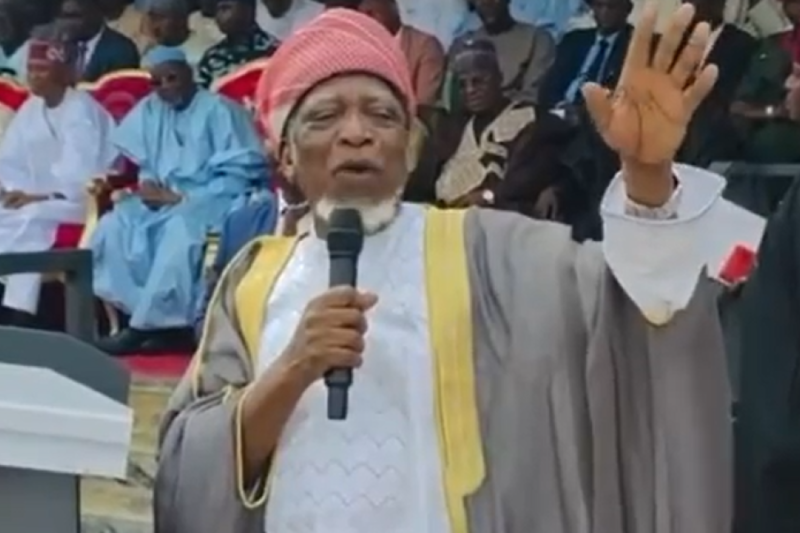 Islamic Cleric Says Muslim-Muslim Ticket Shows Muslims Are More Than Christians In Nigeria, Urges Muslims To ‘Show Authority’