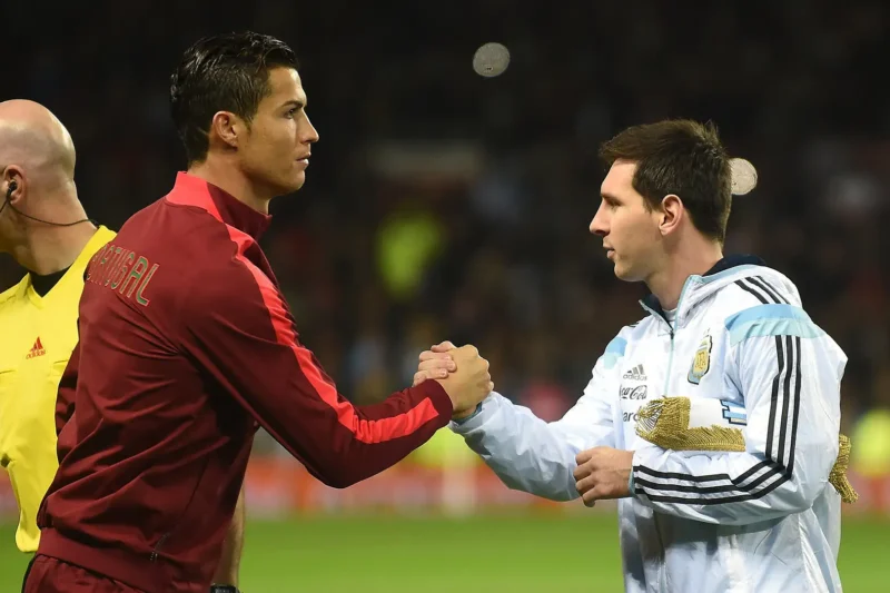 ‘Huge Hug’ — Ronaldo Sends Heartfelt Message to Grieving Messi After Father’s Death