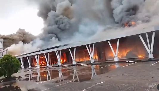 Fire Guts Popular Shopping Outlet In Calabar
