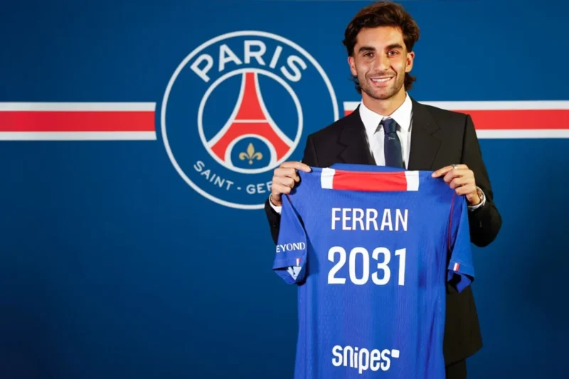 World Cup Hero Ferran Torres joins PSG