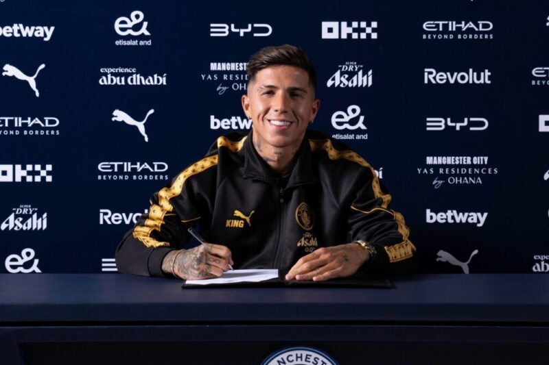 Man City Complete £125m Fernandez Signing On Deadline Day