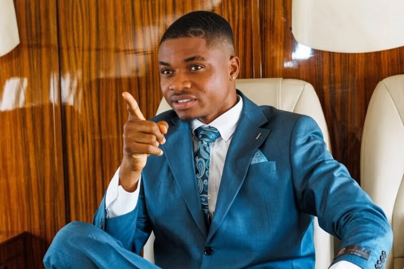 “It’s Partially Your Fault” – Ola of Lagos Tells Jobless Graduates