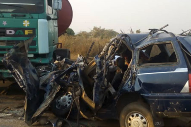11 People Killed In Horrific Gombe Crash After Trailer’s Brakes Fail