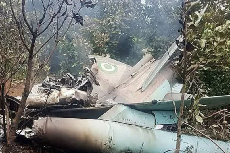 BREAKING: FG Confirms 32 People Onboard Crashed Military Aircraft In Ondo